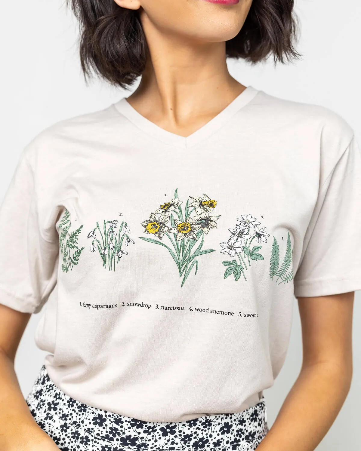 Numbered Botanical Graphic V-Neck T-Shirt | S